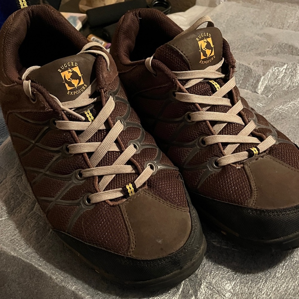 Rugged Exposure Brown Men's Shoes